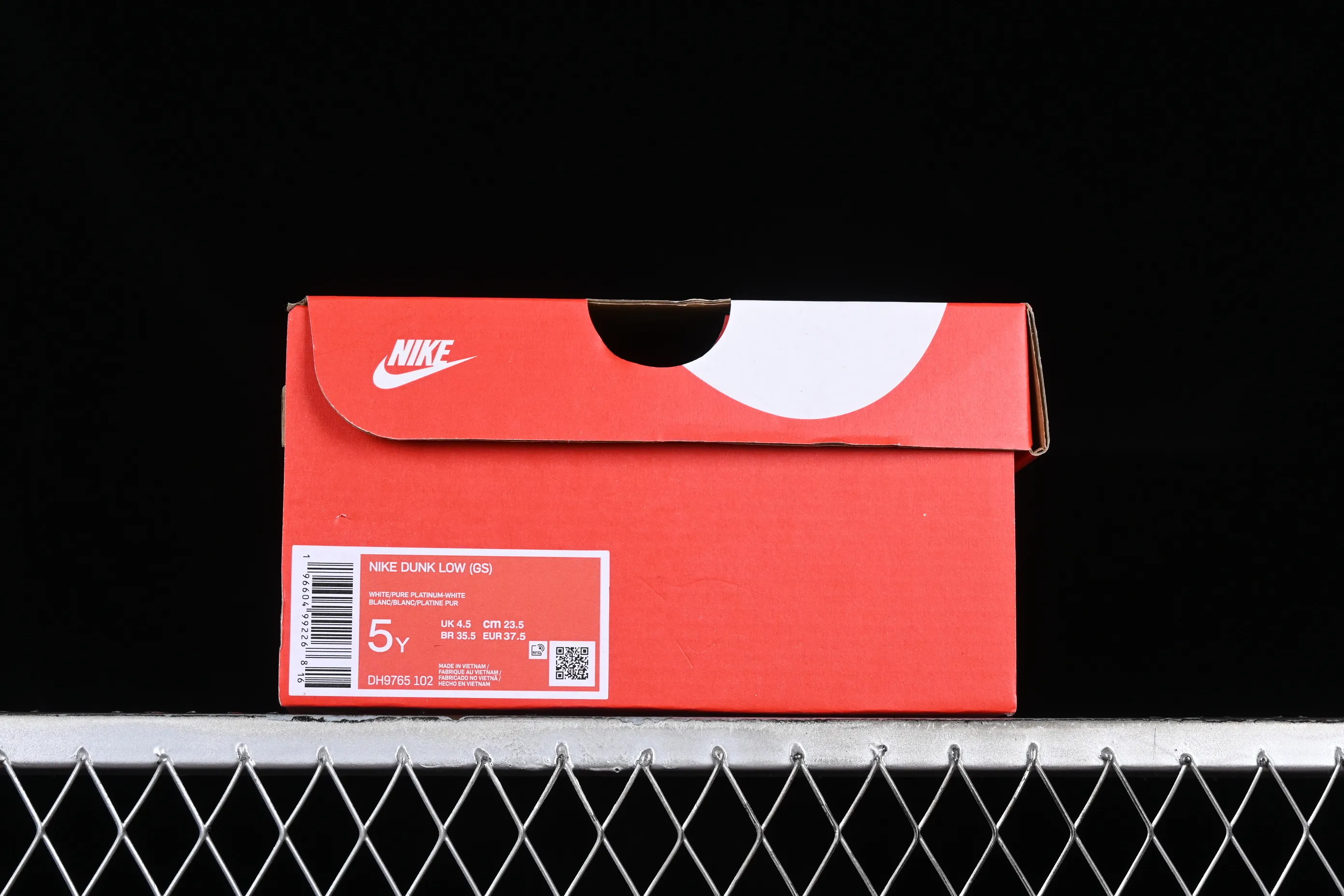 All Categories Nk SB Dunk Series Nk SB Dunk Low Low-top sneakers Nk Dunk Low Happy Bear White and blue cute girl SB deconstructed double shoelace low-top casual sneakers DH9765-102